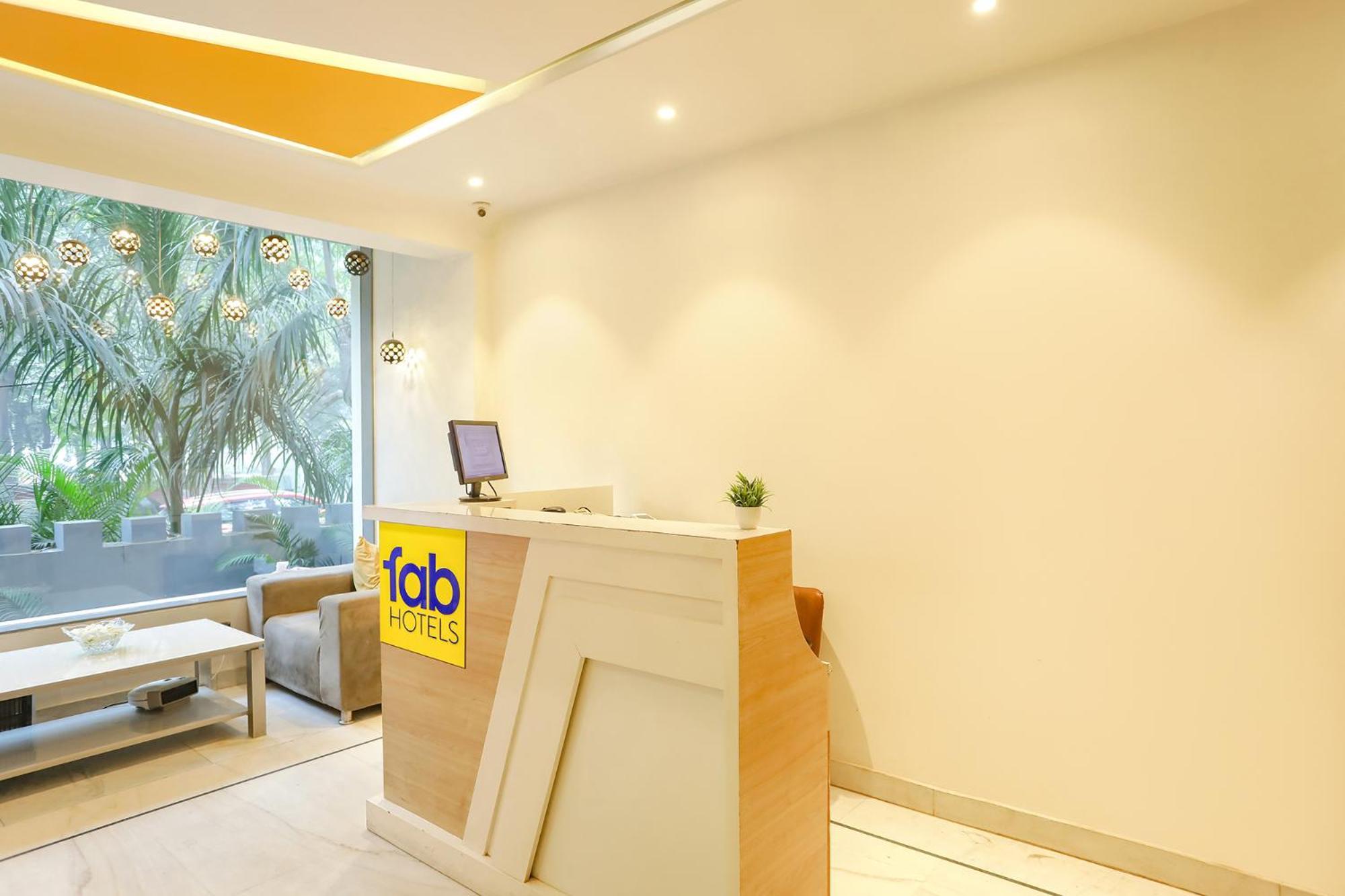 Fabhotel Jhs Studio Gurgaon Zewnętrze zdjęcie